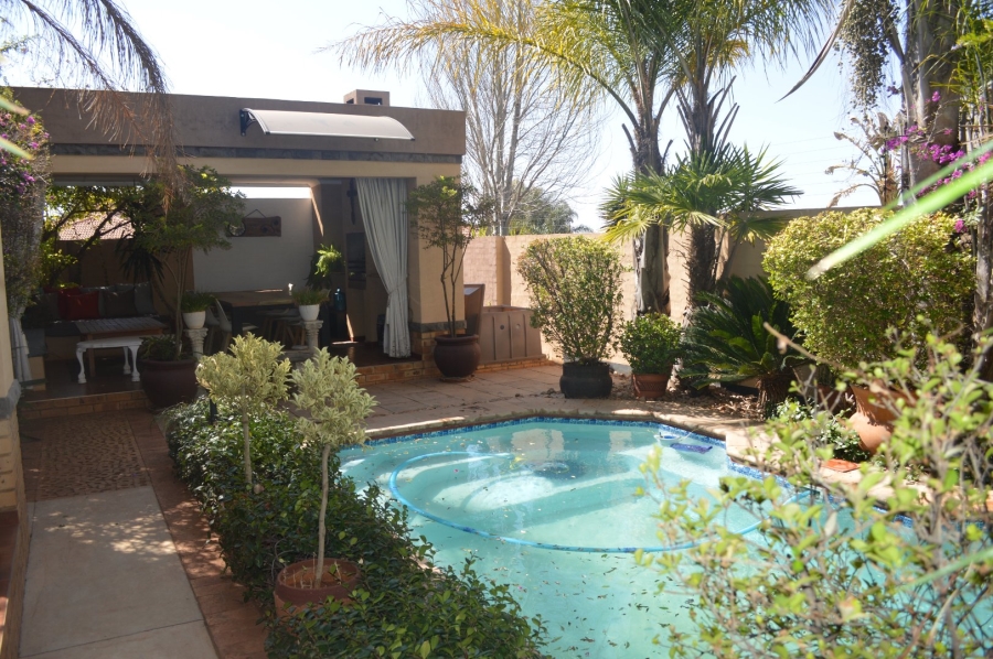 4 Bedroom Property for Sale in Doringkruin North West